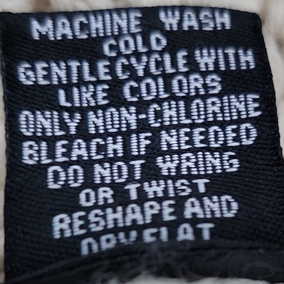 🌙 moon & madison Open-Knit Textured Sweater – Size M – Soft Neutral Cream - Picture 9 of 11